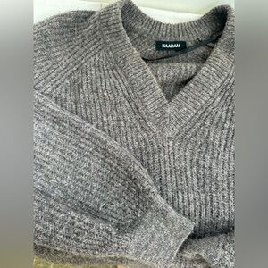 Naadam Heather Brown Cashmere V-neck Sweater